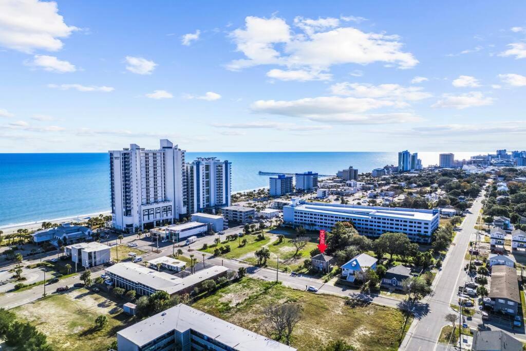 Dazzling Centrally Located Ocean View W 2 Kings, Huge Private Yard, 2 Decks, Firepit, Bbq Мертл-Біч Екстер'єр фото