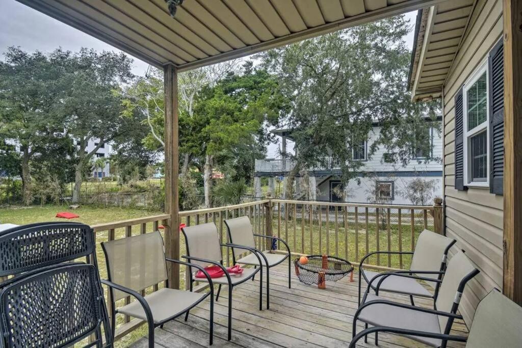 Dazzling Centrally Located Ocean View W 2 Kings, Huge Private Yard, 2 Decks, Firepit, Bbq Мертл-Біч Екстер'єр фото