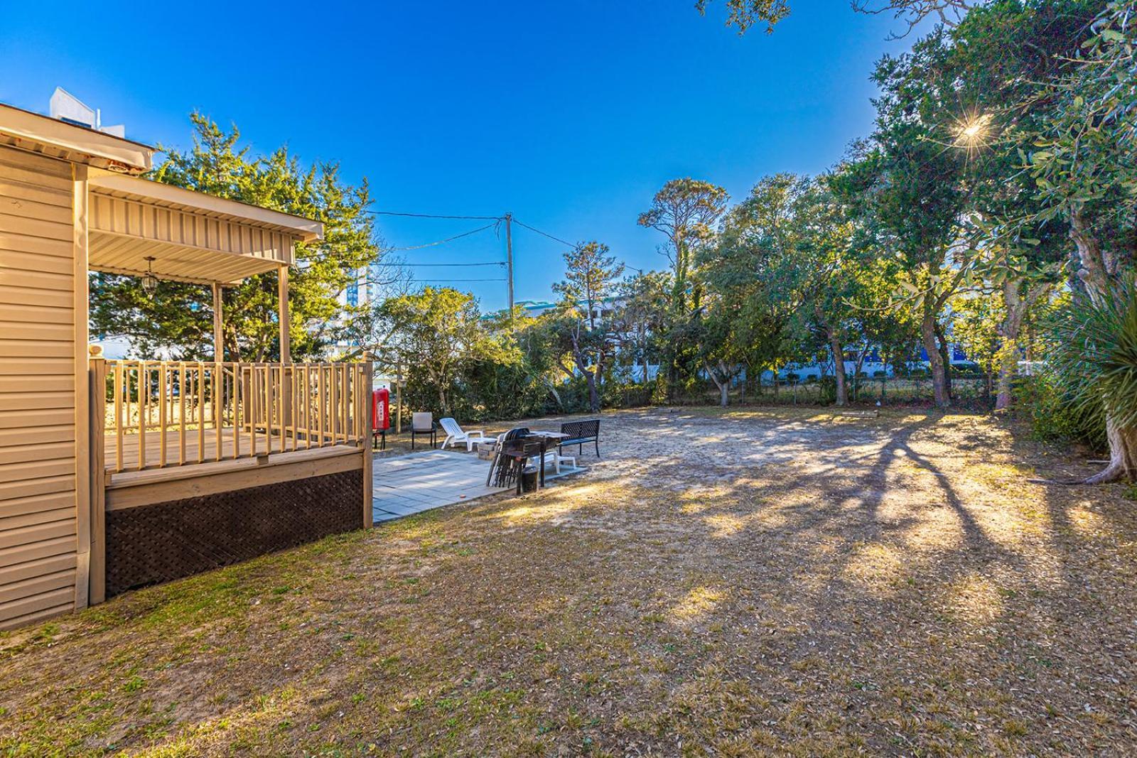 Dazzling Centrally Located Ocean View W 2 Kings, Huge Private Yard, 2 Decks, Firepit, Bbq Мертл-Біч Екстер'єр фото